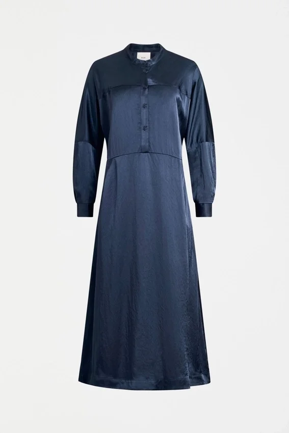Dree-Kleid Dree-Kleid