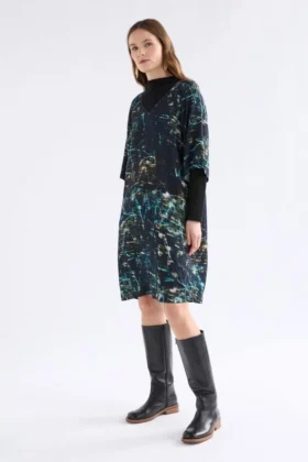 Kallio-Kleid mit V-Ausschnitt