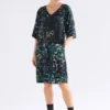 Kallio-Kleid mit V-Ausschnitt