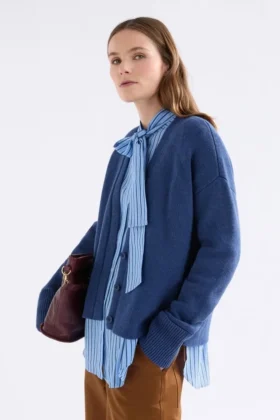Klee Cardi Hellblau