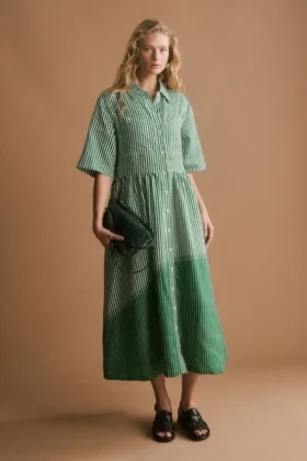 Langes Leinenkleid