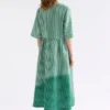 Langes Leinenkleid