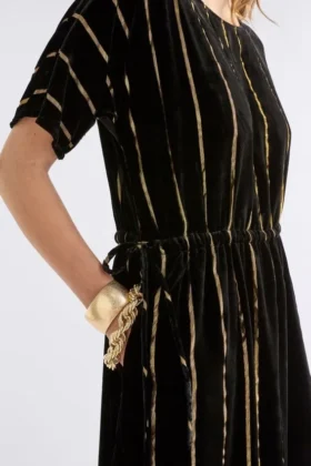 Lumii-Samtkleid