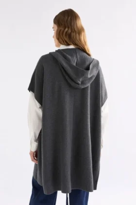 Neuwt Poncho mit Kapuze