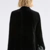 Samtweiche Blazerjacke in Schwarz