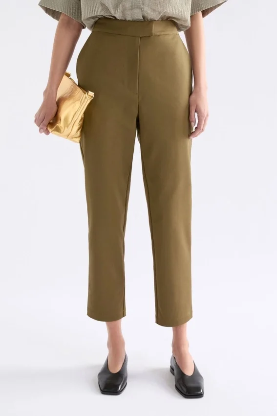 Sorell-Hose in Oliv Sorell-Hose in Oliv