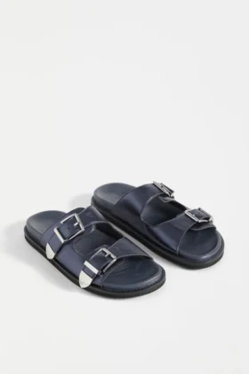 Spenne Sandalen