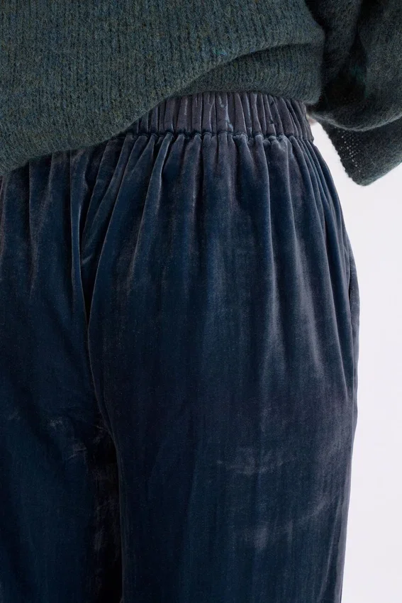 Suuri-Hose mit weitem Bein Suuri-Hose mit weitem Bein