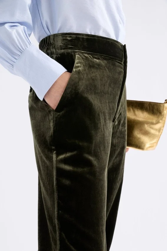 Suuri-Samt-Hose Suuri-Samt-Hose